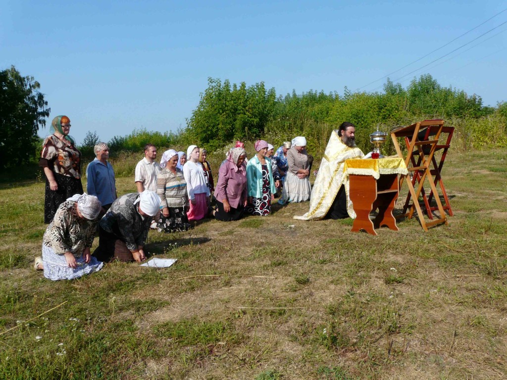 Кулаево. Молебен в поле. Молебен во время засухи Мясоедов. Молебен на пашне о даровании дождя. Молебен о Дожде Мясоедов.